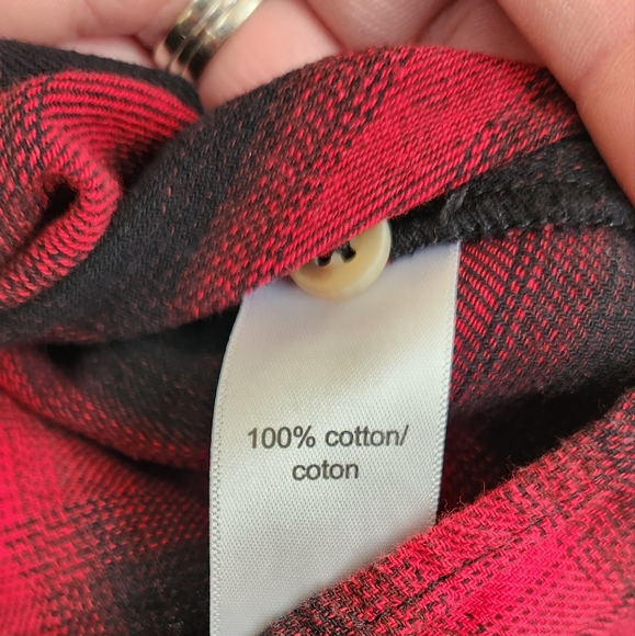 EUC Maurices Plaid Button Down - Picture 7 of 8